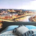 Apartament Spacieux Avec Baignoire Wifi Gratuit
