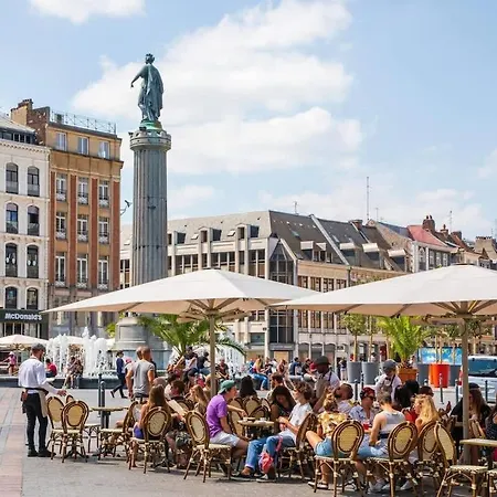 Appartement Spacieux Avec Baignoire Wifi Gratuit Roubaix